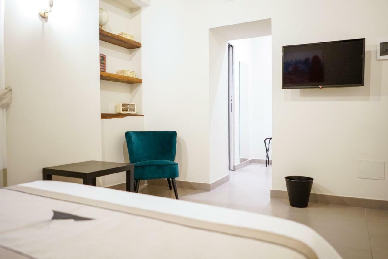 Bed and Breakfast Palazzo Toledano à Naples Extérieur photo